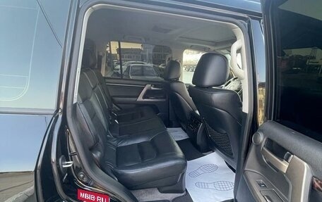 Toyota Land Cruiser 200, 2011 год, 2 850 000 рублей, 14 фотография