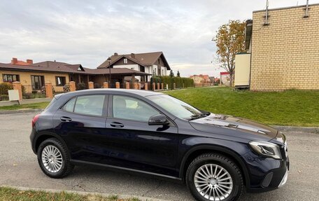 Mercedes-Benz GLA, 2018 год, 2 100 000 рублей, 4 фотография
