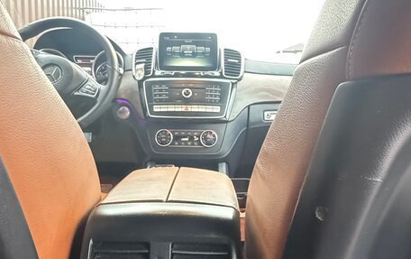 Mercedes-Benz GLE, 2015 год, 3 300 000 рублей, 5 фотография