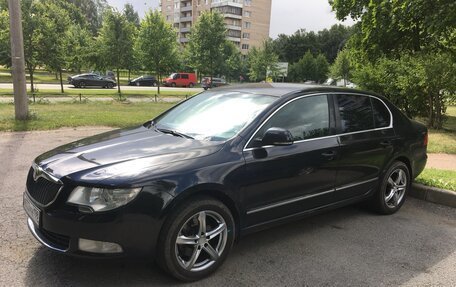 Skoda Superb III рестайлинг, 2012 год, 850 000 рублей, 2 фотография