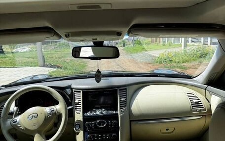 Infiniti FX II, 2011 год, 1 500 000 рублей, 9 фотография