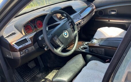 BMW 7 серия, 2004 год, 550 000 рублей, 3 фотография
