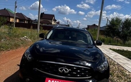 Infiniti FX II, 2011 год, 1 500 000 рублей, 2 фотография