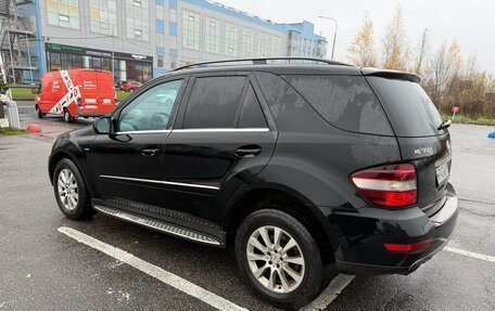 Mercedes-Benz M-Класс, 2010 год, 1 000 000 рублей, 6 фотография