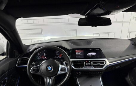 BMW 3 серия, 2019 год, 3 300 000 рублей, 4 фотография