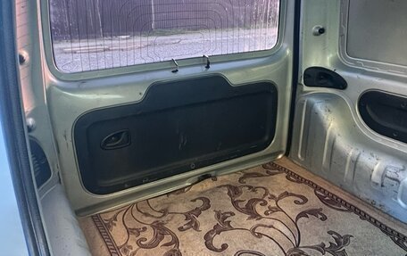 Renault Kangoo II рестайлинг, 2001 год, 290 000 рублей, 6 фотография