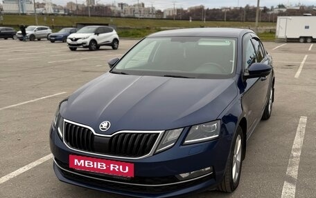 Skoda Octavia, 2017 год, 2 000 000 рублей, 10 фотография