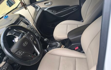 Hyundai Santa Fe III рестайлинг, 2016 год, 2 200 000 рублей, 12 фотография