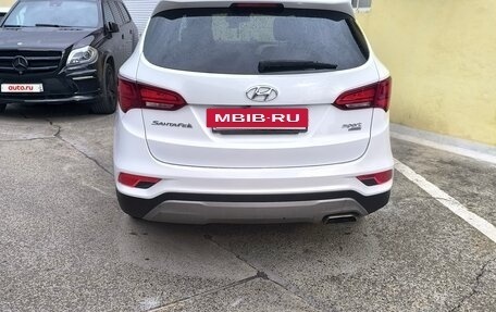 Hyundai Santa Fe III рестайлинг, 2016 год, 2 200 000 рублей, 4 фотография