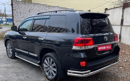 Toyota Land Cruiser 200, 2015 год, 7 500 000 рублей, 6 фотография