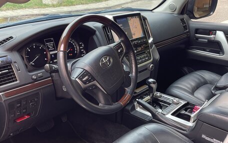 Toyota Land Cruiser 200, 2015 год, 7 500 000 рублей, 13 фотография