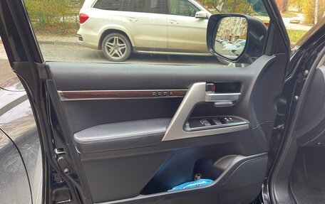 Toyota Land Cruiser 200, 2015 год, 7 500 000 рублей, 12 фотография