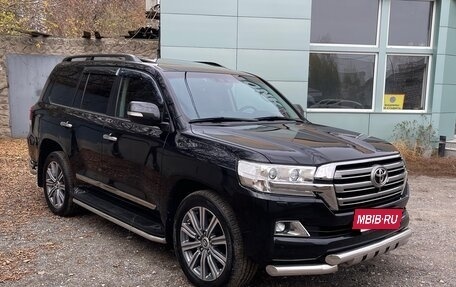Toyota Land Cruiser 200, 2015 год, 7 500 000 рублей, 10 фотография