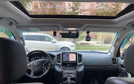 Toyota Land Cruiser 200, 2015 год, 7 500 000 рублей, 17 фотография