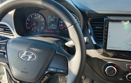 Hyundai Solaris II рестайлинг, 2017 год, 1 320 000 рублей, 14 фотография