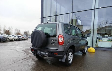 Chevrolet Niva I рестайлинг, 2018 год, 740 000 рублей, 6 фотография