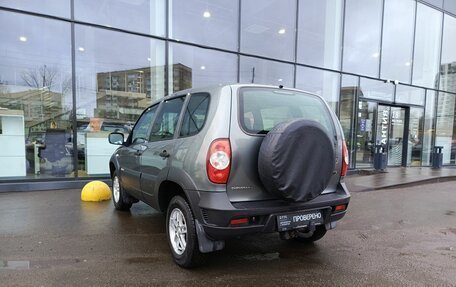 Chevrolet Niva I рестайлинг, 2018 год, 740 000 рублей, 8 фотография