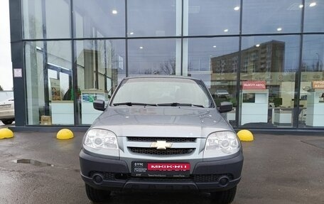 Chevrolet Niva I рестайлинг, 2018 год, 740 000 рублей, 2 фотография