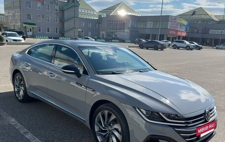 Volkswagen Passat CC, 2023 год, 4 099 000 рублей, 2 фотография