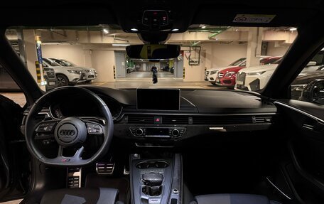 Audi RS 4, 2019 год, 6 200 000 рублей, 12 фотография