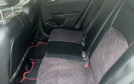 Hyundai Solaris II рестайлинг, 2018 год, 1 200 000 рублей, 3 фотография