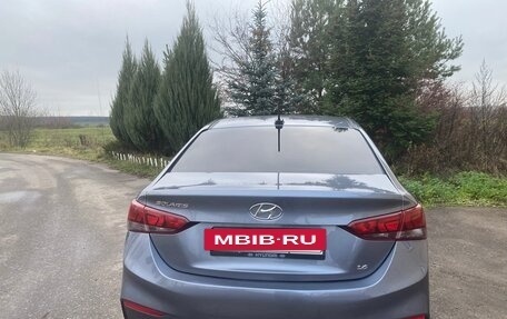 Hyundai Solaris II рестайлинг, 2018 год, 1 200 000 рублей, 6 фотография