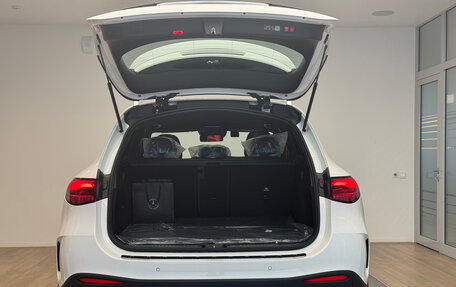 Mercedes-Benz GLC AMG, 2024 год, 10 390 000 рублей, 13 фотография