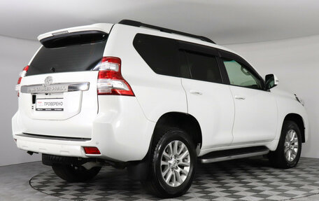 Toyota Land Cruiser Prado 150 рестайлинг 2, 2014 год, 3 350 000 рублей, 3 фотография
