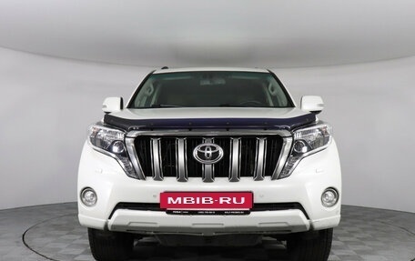Toyota Land Cruiser Prado 150 рестайлинг 2, 2014 год, 3 350 000 рублей, 8 фотография