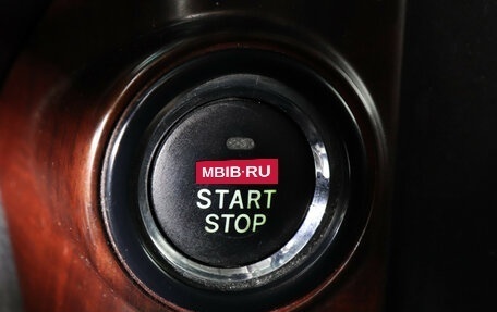 Toyota Land Cruiser Prado 150 рестайлинг 2, 2014 год, 3 350 000 рублей, 12 фотография