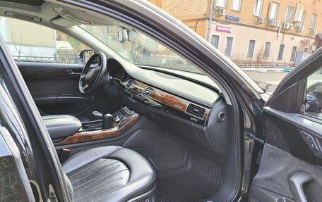 Audi A8, 2012 год, 1 550 000 рублей, 3 фотография