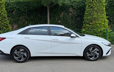 Hyundai Elantra, 2025 год, 2 400 000 рублей, 6 фотография