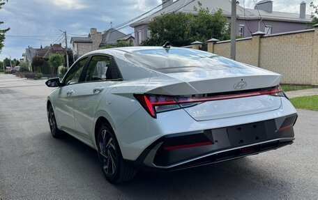 Hyundai Elantra, 2025 год, 2 400 000 рублей, 14 фотография