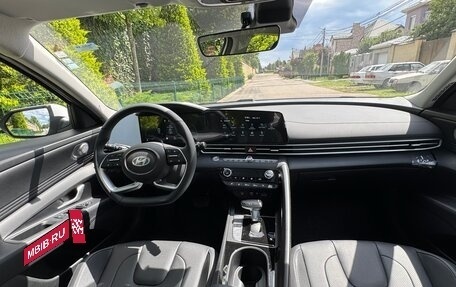 Hyundai Elantra, 2025 год, 2 400 000 рублей, 36 фотография