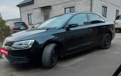Volkswagen Jetta VI, 2013 год, 900 000 рублей, 1 фотография