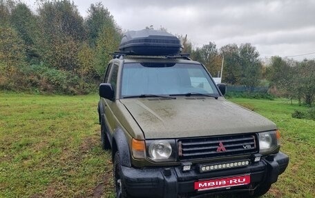 Mitsubishi Pajero III рестайлинг, 1997 год, 800 000 рублей, 1 фотография