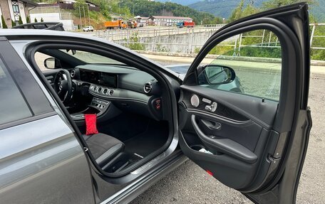 Mercedes-Benz E-Класс, 2021 год, 5 550 000 рублей, 8 фотография