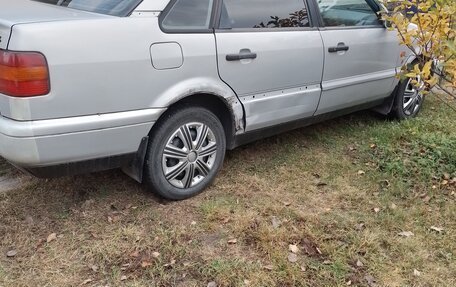 Volkswagen Passat B4, 1993 год, 250 000 рублей, 5 фотография