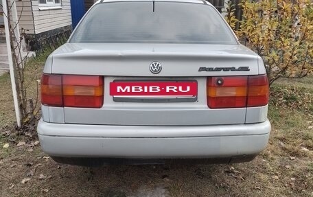 Volkswagen Passat B4, 1993 год, 250 000 рублей, 8 фотография