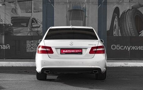 Mercedes-Benz E-Класс, 2011 год, 1 777 000 рублей, 4 фотография