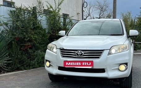 Toyota Vanguard, 2011 год, 1 200 000 рублей, 10 фотография