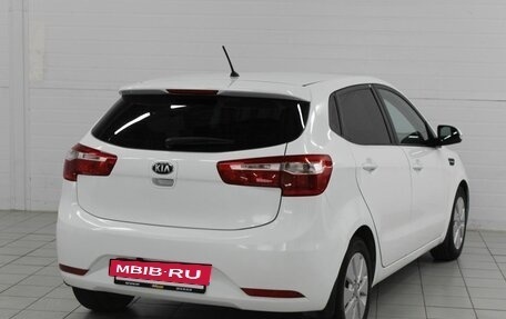 KIA Rio III рестайлинг, 2013 год, 800 000 рублей, 6 фотография