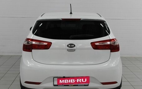 KIA Rio III рестайлинг, 2013 год, 800 000 рублей, 7 фотография