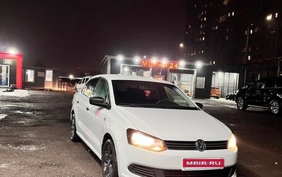 Volkswagen Polo VI (EU Market), 2014 год, 850 000 рублей, 1 фотография