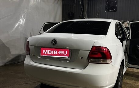 Volkswagen Polo VI (EU Market), 2014 год, 850 000 рублей, 2 фотография