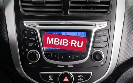 Hyundai Solaris II рестайлинг, 2012 год, 879 000 рублей, 14 фотография