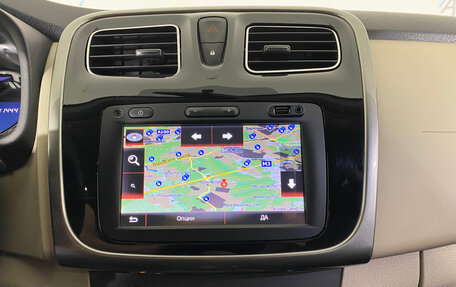 Renault Logan II, 2017 год, 835 000 рублей, 17 фотография