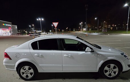 Opel Astra H, 2012 год, 635 000 рублей, 5 фотография