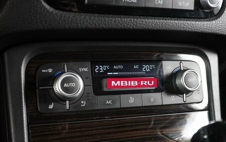 Volkswagen Touareg III, 2015 год, 3 299 000 рублей, 12 фотография