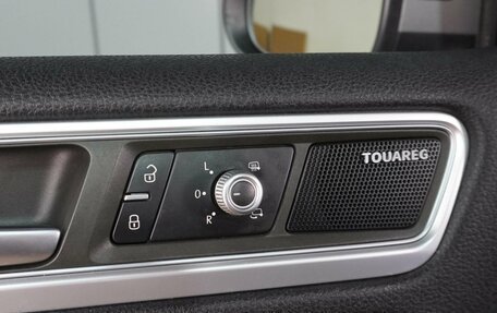 Volkswagen Touareg III, 2015 год, 3 299 000 рублей, 25 фотография